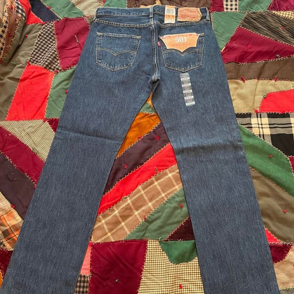 Levi's 501 33x34 NWT - Picture 1 of 4